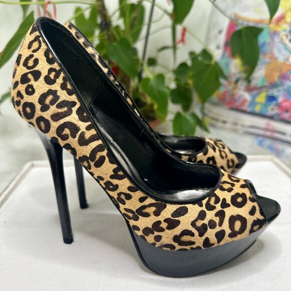 WILD PAIR Shoes - 🐆 Wild Pair Leopard Print Peep Toe Heels 🐆